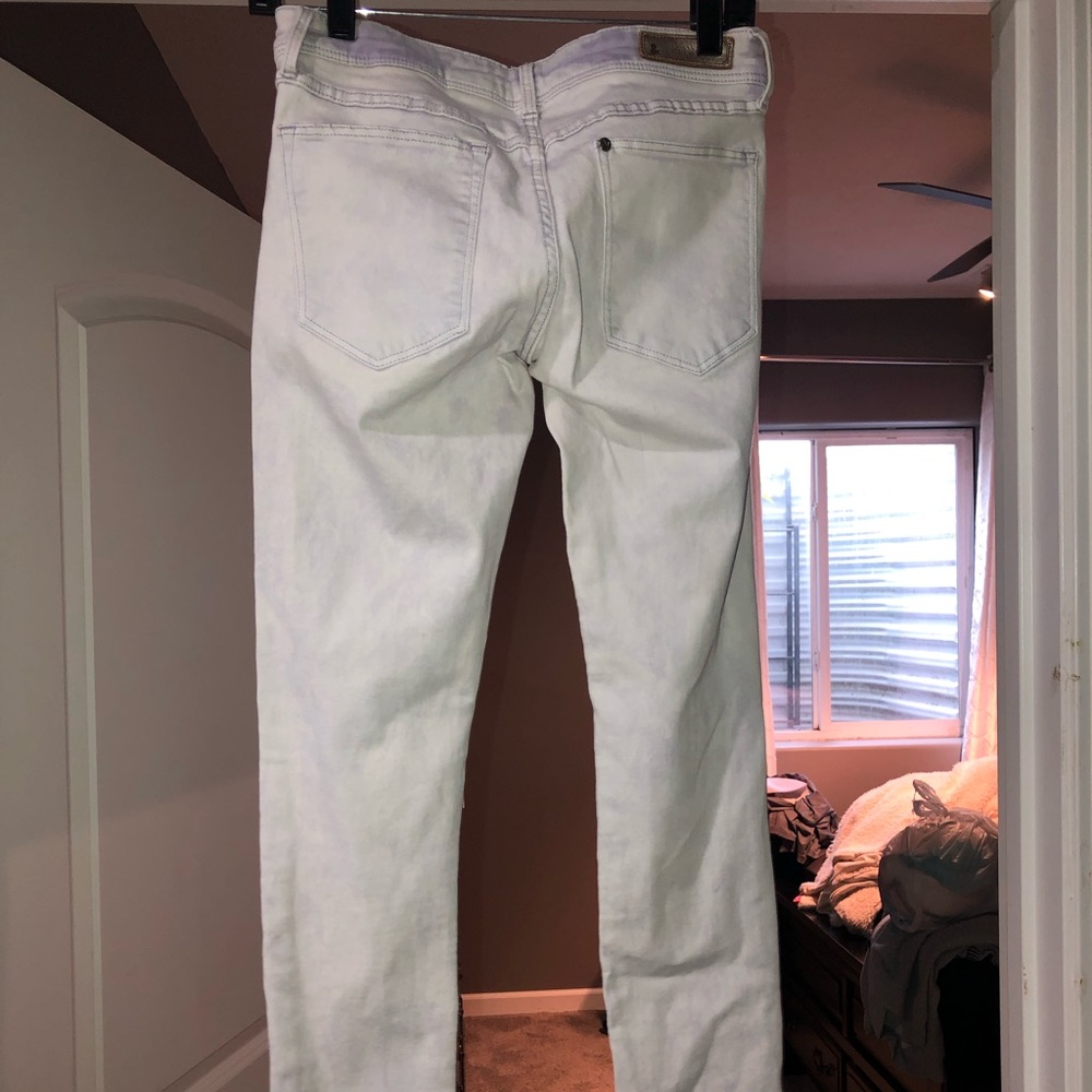 Acid wash jeans